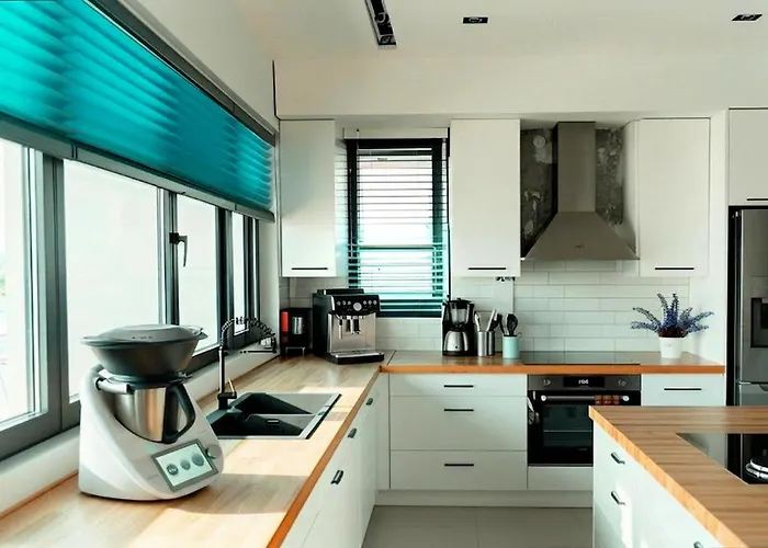 Shanika's House In 펜션 린도스